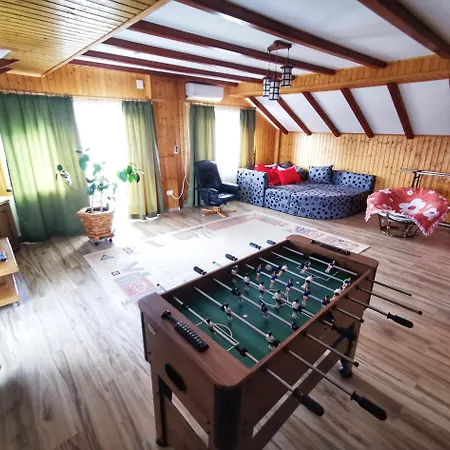 Casa Bunicii Guest house *